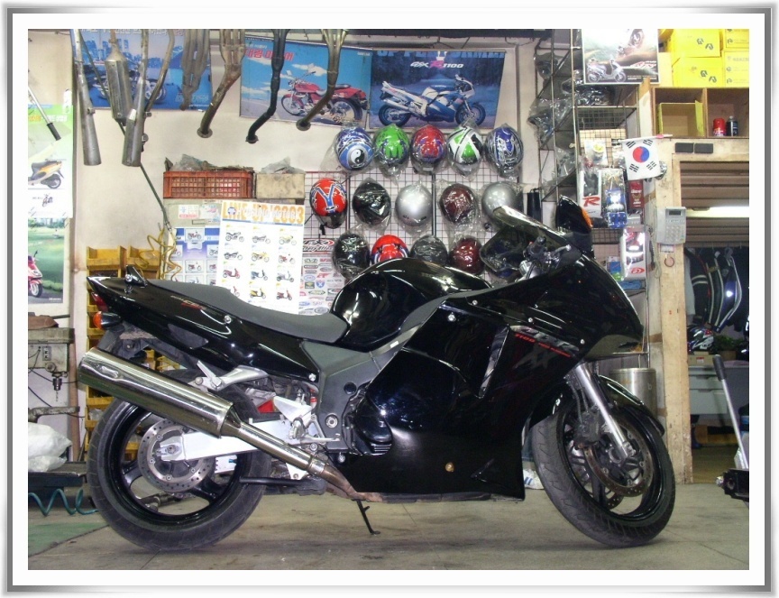 cbr1100xx