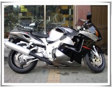 GSX-1300R